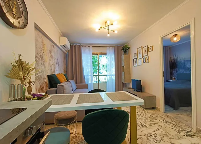La Fleuries - Apartment *