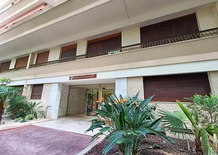 La Fleuries - Apartment