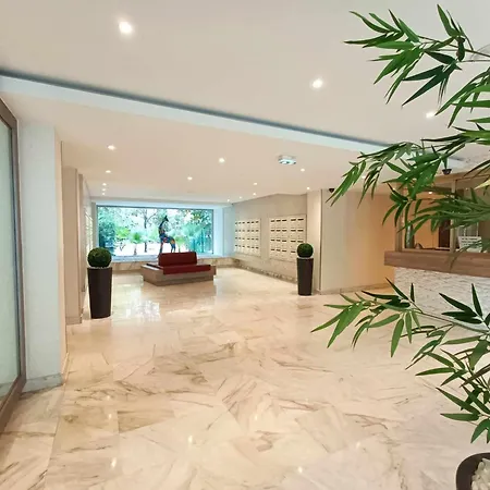 La Fleuries - Κάννες