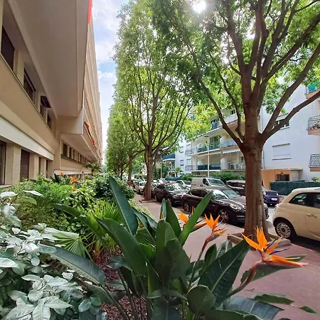 La Fleuries - * Κάννες